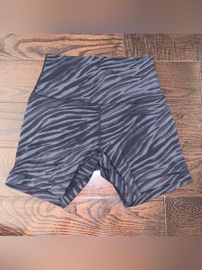 Lululemon align shirt size 4